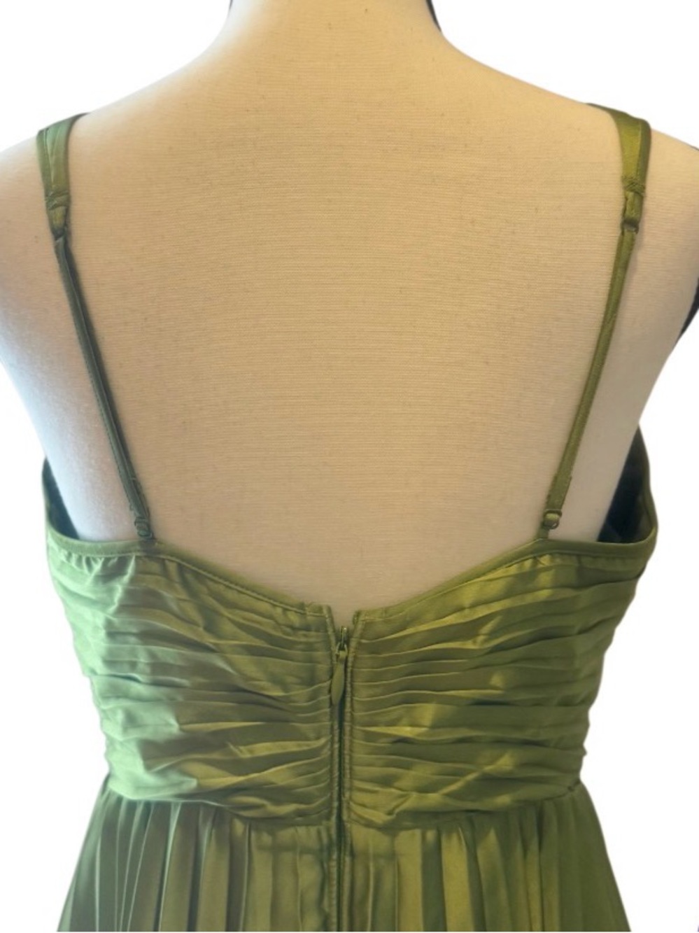 Abercrombie & Fitch satin Giselle dress women’s size MT medium - Picture 8 of 17